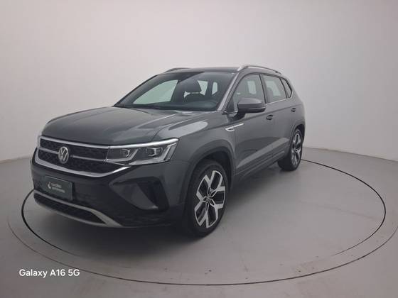 VOLKSWAGEN TAOS 1.4 250 TSI TOTAL FLEX HIGHLINE AUTOMÁTICO